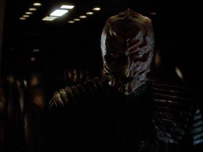 Star Trek: Deep Space Nine Screencaps "Distant Voices" (S3:E18)