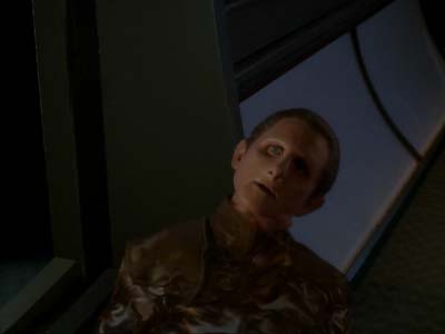 Star Trek: Deep Space Nine Screencaps "Distant Voices" (S3:E18)