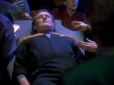 Star Trek: Deep Space Nine Screencaps "Distant Voices" (S3:E18)