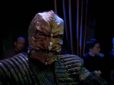 Star Trek: Deep Space Nine Screencaps "Distant Voices" (S3:E18)