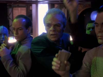 Star Trek: Deep Space Nine Screencaps "Distant Voices" (S3:E18)