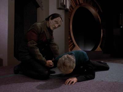 Star Trek: Deep Space Nine Screencaps "Distant Voices" (S3:E18)