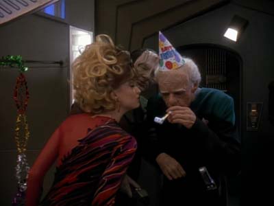 Star Trek: Deep Space Nine Screencaps "Distant Voices" (S3:E18)