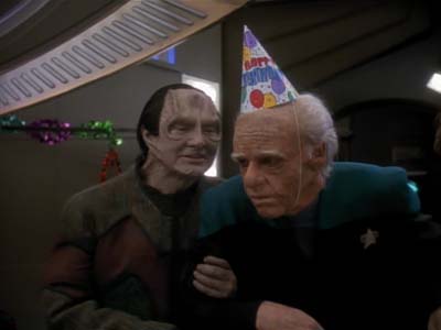 Star Trek: Deep Space Nine Screencaps "Distant Voices" (S3:E18)