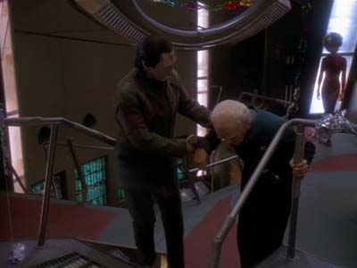 Star Trek: Deep Space Nine Screencaps "Distant Voices" (S3:E18)