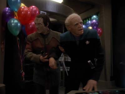 Star Trek: Deep Space Nine Screencaps "Distant Voices" (S3:E18)