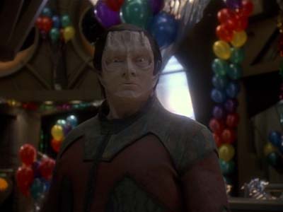 Star Trek: Deep Space Nine Screencaps "Distant Voices" (S3:E18)