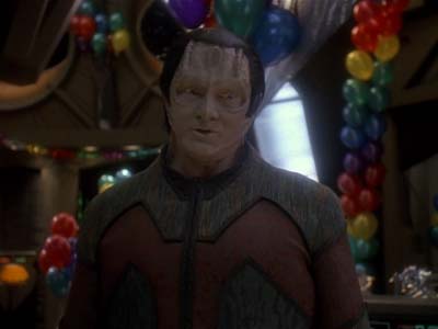 Star Trek: Deep Space Nine Screencaps "Distant Voices" (S3:E18)