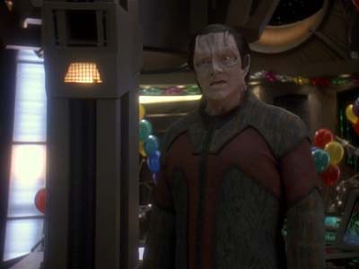Star Trek: Deep Space Nine Screencaps "Distant Voices" (S3:E18)