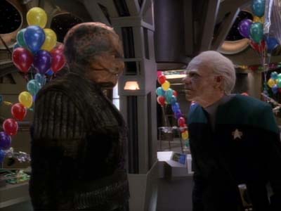 Star Trek: Deep Space Nine Screencaps "Distant Voices" (S3:E18)