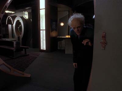 Star Trek: Deep Space Nine Screencaps "Distant Voices" (S3:E18)