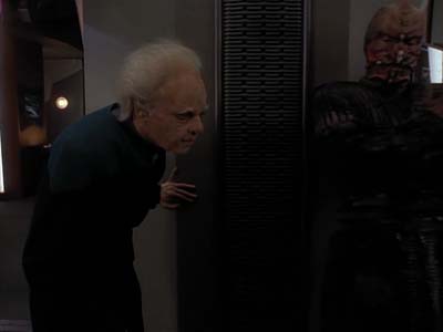 Star Trek: Deep Space Nine Screencaps "Distant Voices" (S3:E18)
