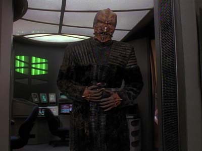 Star Trek: Deep Space Nine Screencaps "Distant Voices" (S3:E18)