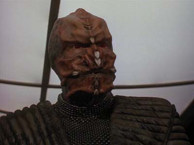 Star Trek: Deep Space Nine Screencaps "Distant Voices" (S3:E18)