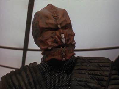 Star Trek: Deep Space Nine Screencaps "Distant Voices" (S3:E18)