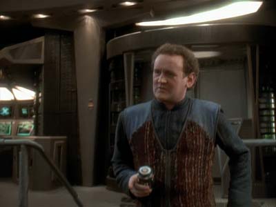 Star Trek: Deep Space Nine Screencaps "Through the Looking Glass" (S3:E19)
