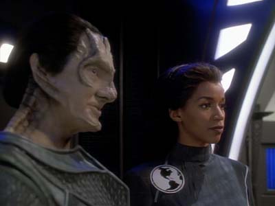 Star Trek: Deep Space Nine Screencaps "Through the Looking Glass" (S3:E19)