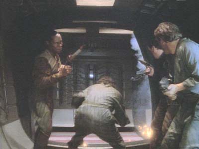 Star Trek: Deep Space Nine Screencaps "Through the Looking Glass" (S3:E19)