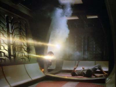 Star Trek: Deep Space Nine Screencaps "Through the Looking Glass" (S3:E19)