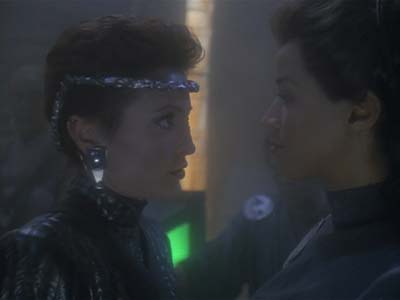 Star Trek: Deep Space Nine Screencaps "Through the Looking Glass" (S3:E19)