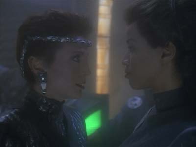 Star Trek: Deep Space Nine Screencaps "Through the Looking Glass" (S3:E19)