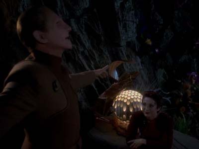 Star Trek: Deep Space Nine Screencaps "The Search, Part II" (S3:E2)