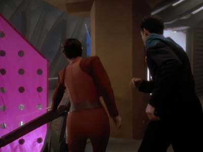 Star Trek: Deep Space Nine Screencaps "Improbable Cause" (S3:E20)