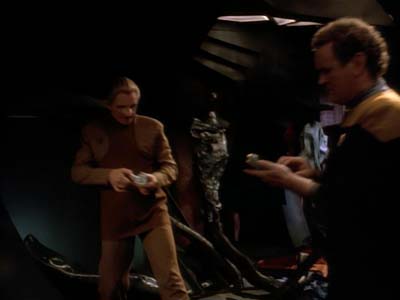 Star Trek: Deep Space Nine Screencaps "Improbable Cause" (S3:E20)