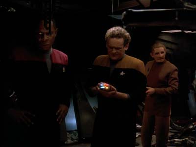 Star Trek: Deep Space Nine Screencaps "Improbable Cause" (S3:E20)