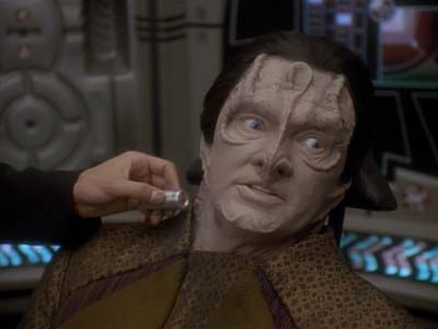 Star Trek: Deep Space Nine Screencaps "Improbable Cause" (S3:E20)