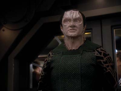 Star Trek: Deep Space Nine Screencaps "Improbable Cause" (S3:E20)