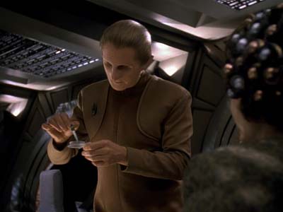Star Trek: Deep Space Nine Screencaps "Improbable Cause" (S3:E20)