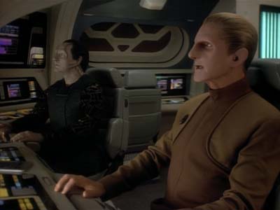 Star Trek: Deep Space Nine Screencaps "Improbable Cause" (S3:E20)