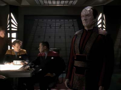 Star Trek: Deep Space Nine Screencaps "Improbable Cause" (S3:E20)