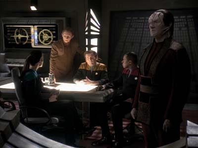 Star Trek: Deep Space Nine Screencaps "Improbable Cause" (S3:E20)