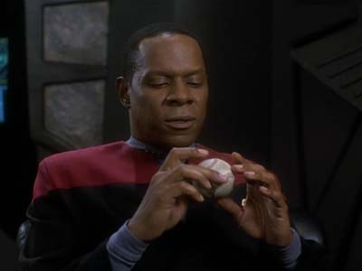 Star Trek: Deep Space Nine Screencaps "Improbable Cause" (S3:E20)