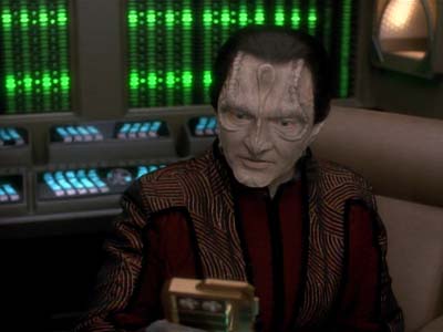 Star Trek: Deep Space Nine Screencaps "Improbable Cause" (S3:E20)