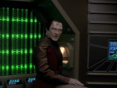 Star Trek: Deep Space Nine Screencaps "Improbable Cause" (S3:E20)