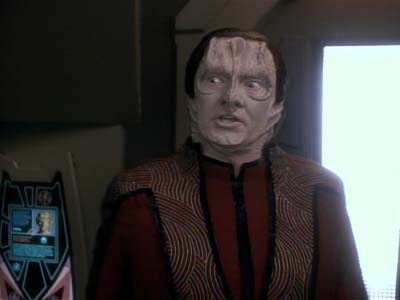 Star Trek: Deep Space Nine Screencaps "Improbable Cause" (S3:E20)