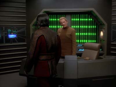 Star Trek: Deep Space Nine Screencaps "Improbable Cause" (S3:E20)