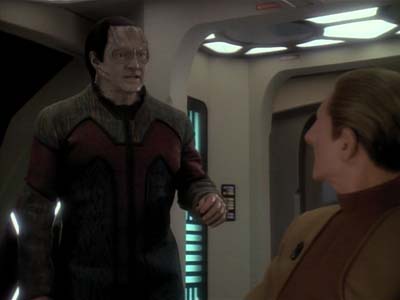 Star Trek: Deep Space Nine Screencaps "Improbable Cause" (S3:E20)