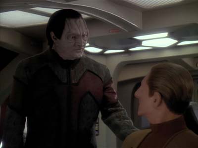 Star Trek: Deep Space Nine Screencaps "Improbable Cause" (S3:E20)
