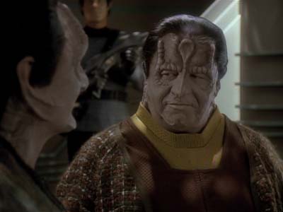 Star Trek: Deep Space Nine Screencaps "Improbable Cause" (S3:E20)