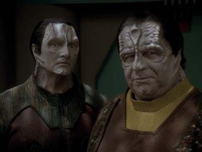 Star Trek: Deep Space Nine Screencaps "Improbable Cause" (S3:E20)