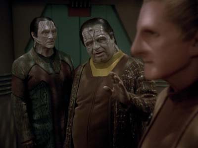 Star Trek: Deep Space Nine Screencaps "Improbable Cause" (S3:E20)