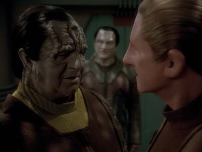 Star Trek: Deep Space Nine Screencaps "Improbable Cause" (S3:E20)