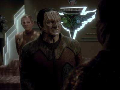 Star Trek: Deep Space Nine Screencaps "Improbable Cause" (S3:E20)