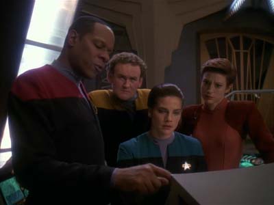 Star Trek: Deep Space Nine Screencaps "The Die is Cast" (S3:E21)