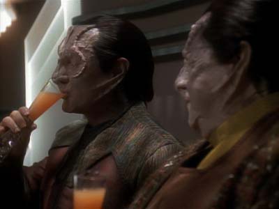 Star Trek: Deep Space Nine Screencaps "The Die is Cast" (S3:E21)