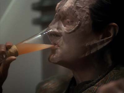 Star Trek: Deep Space Nine Screencaps "The Die is Cast" (S3:E21)